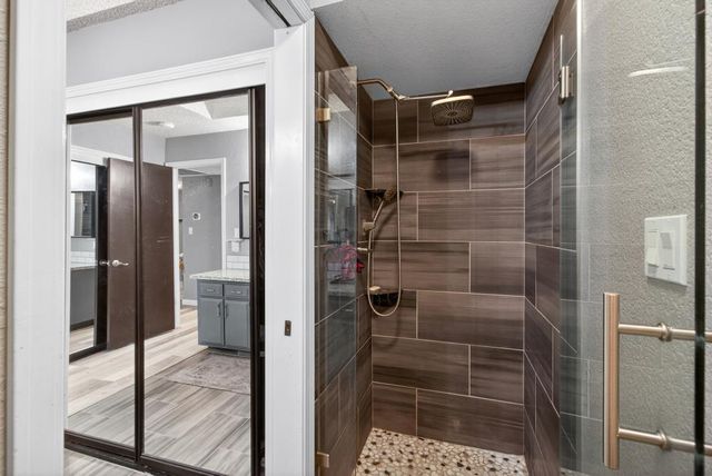 1211 Alder Tree Way, Sacramento, CA 95831