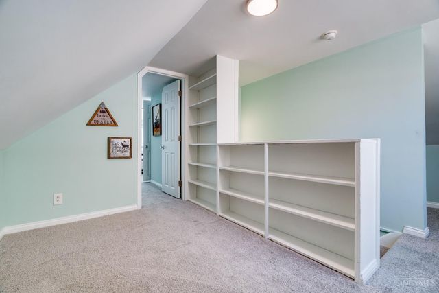 6017 Elbrook Avenue, Golf Manor, OH 45237