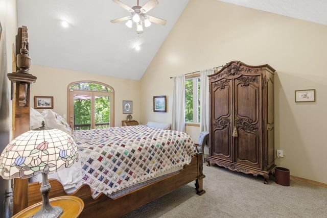 993 S Oak Ridge Road, Nixa, MO 65714