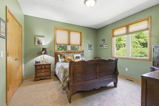 993 S Oak Ridge Road, Nixa, MO 65714