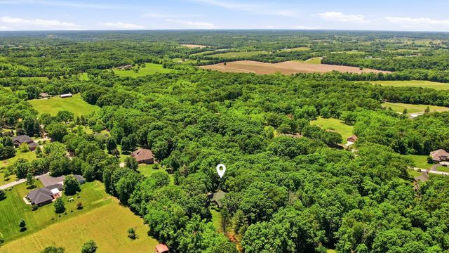 993 S Oak Ridge Road, Nixa, MO 65714