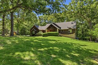 993 S Oak Ridge Road, Nixa, MO 65714