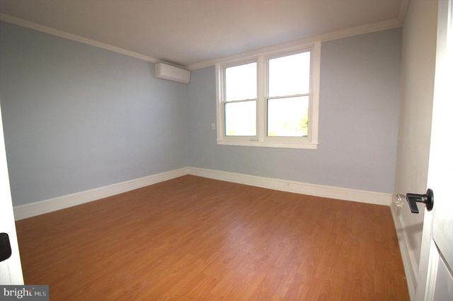 1205 CRAIN HWY N, Glen Burnie, MD 21061