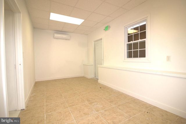 1205 CRAIN HWY N, Glen Burnie, MD 21061
