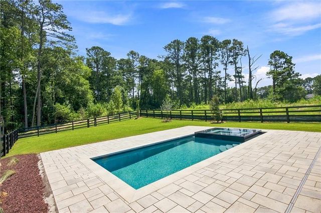 245 Heatherton Way, Milton, GA 30009