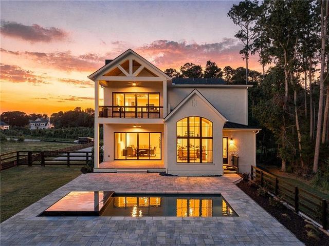 245 Heatherton Way, Milton, GA 30009