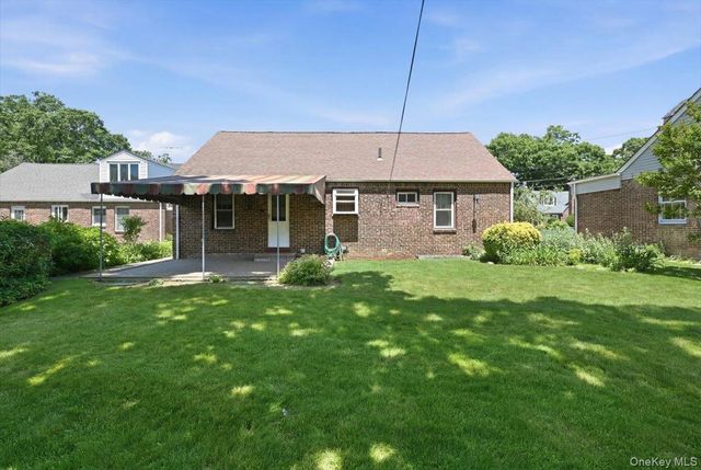 200 Edward Court, West Hempstead, NY 11552