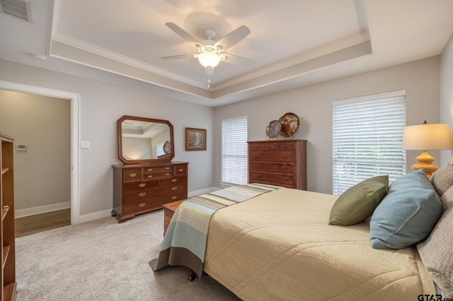 5723 Gloucester Dr, Tyler, TX 75707