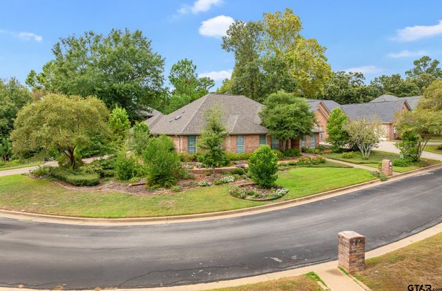 5723 Gloucester Dr, Tyler, TX 75707