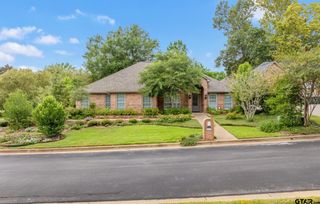 5723 Gloucester Dr, Tyler, TX 75707