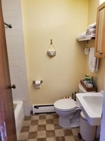 34 Babcock St. 403, Brookline, MA 02446