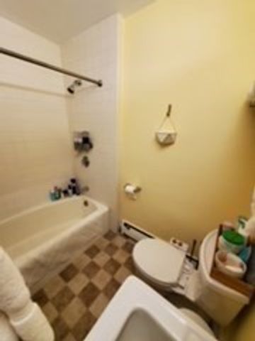 34 Babcock St. 403, Brookline, MA 02446