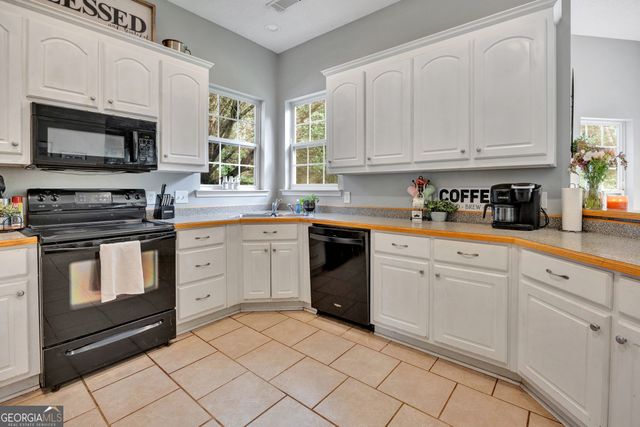 182 Long Piney Road, Mansfield, GA 30055