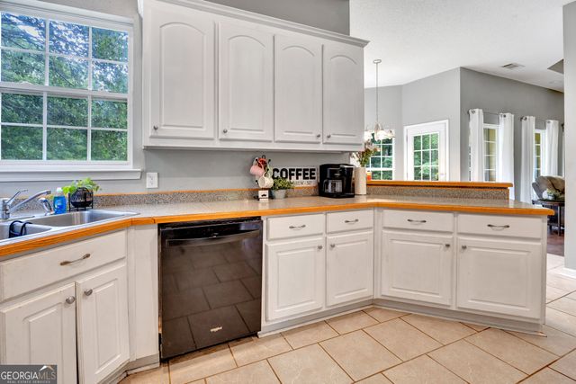 182 Long Piney Road, Mansfield, GA 30055