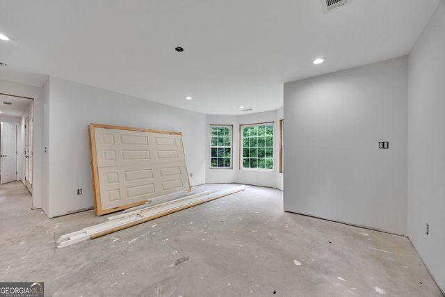 182 Long Piney Road, Mansfield, GA 30055