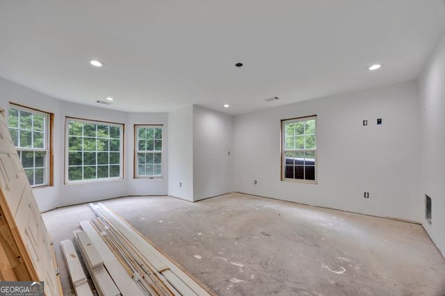 182 Long Piney Road, Mansfield, GA 30055