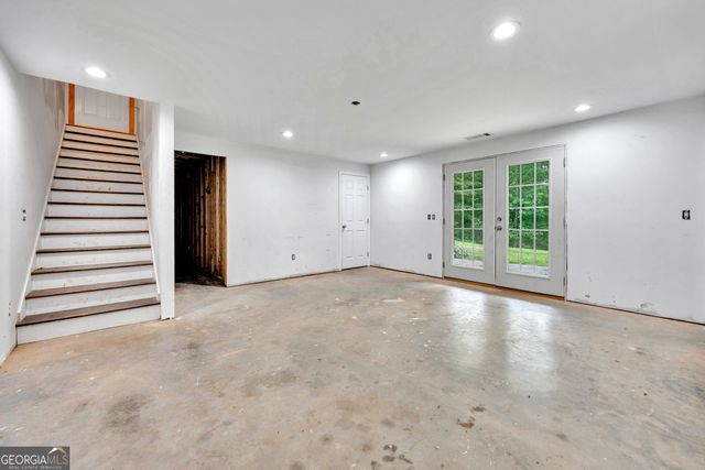 182 Long Piney Road, Mansfield, GA 30055