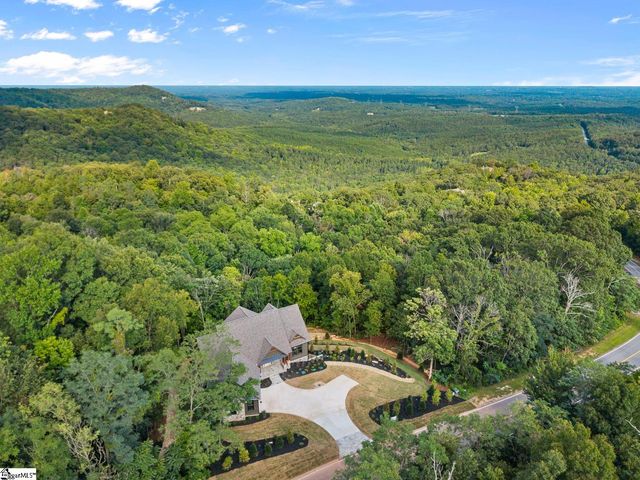 811 Raven Road, Landrum, SC 29356