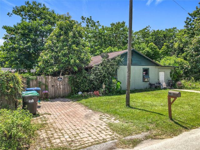 1906 VINE STREET, Orlando, FL 32806