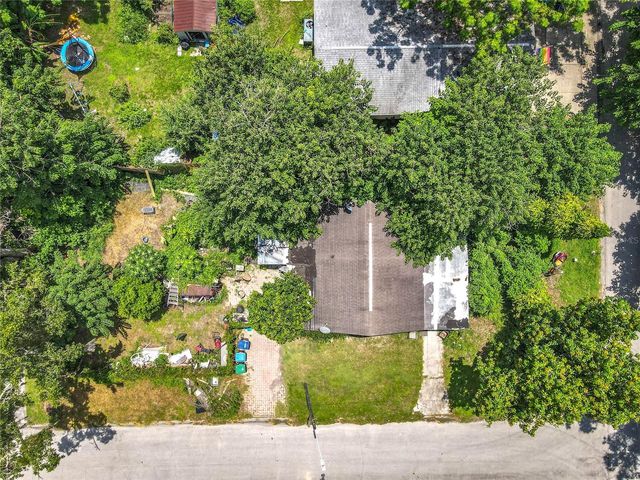 1906 VINE STREET, Orlando, FL 32806
