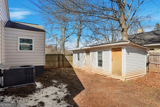 34 Wade Street, Winder, GA 30680