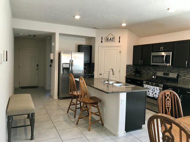 5805 Colfax Place NE, Rio Rancho, NM 87144