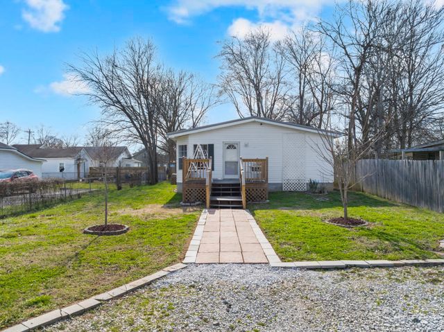 316 S Jefferson St, Tullahoma, TN 37388