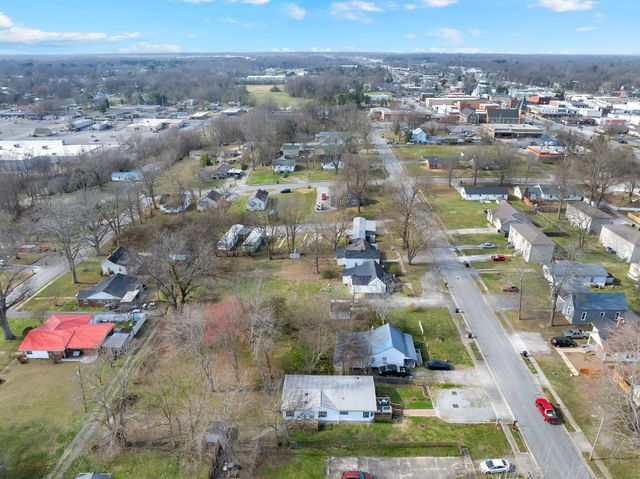 316 S Jefferson St, Tullahoma, TN 37388