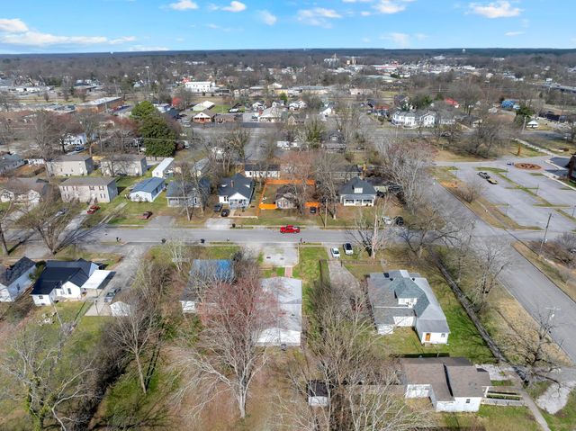 316 S Jefferson St, Tullahoma, TN 37388