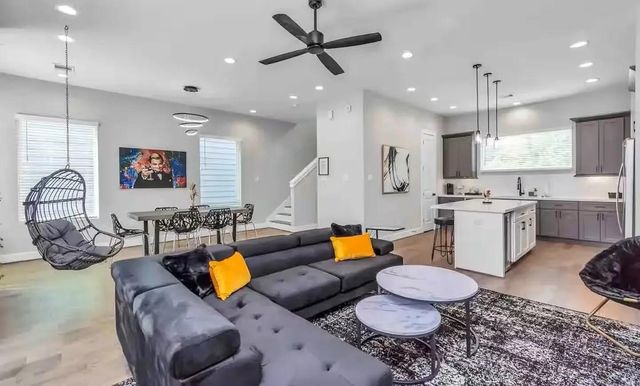 1915 Kolfahl Street B, Houston, TX 77023