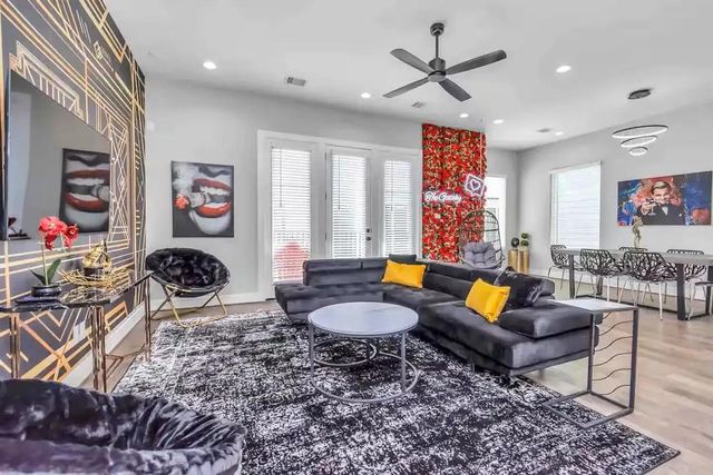 1915 Kolfahl Street B, Houston, TX 77023