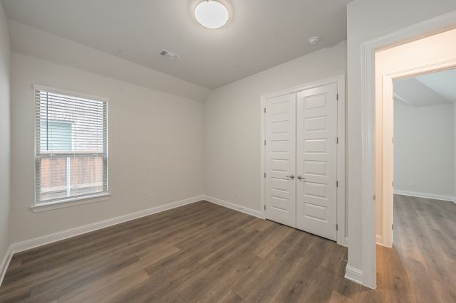 1000 Goldenrod Drive, Crowley, TX 76036