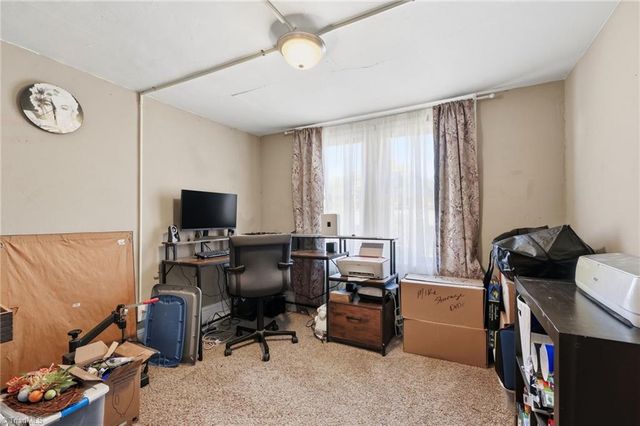 901 Montgomery Street, Reidsville, NC 27320
