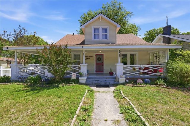 901 Montgomery Street, Reidsville, NC 27320