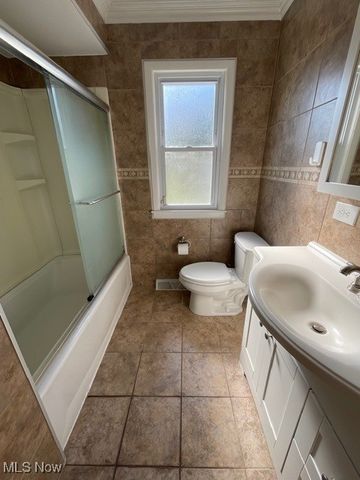 4154 Bexley Boulevard, South Euclid, OH 44121