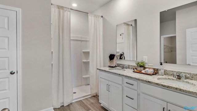 137 Aurora Circle, Fayetteville, TN 37334