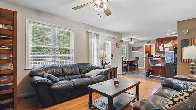 11721 Walnut Wood Dr, Chesterfield, VA 23112