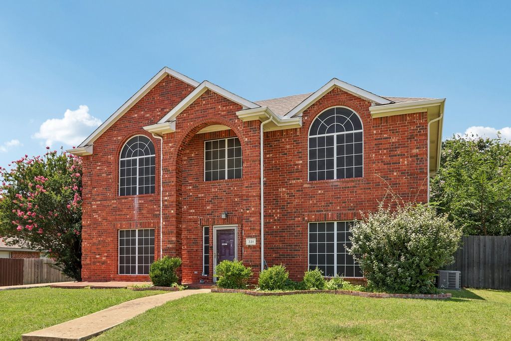 331 Linhurst Drive, Murphy, TX 75094