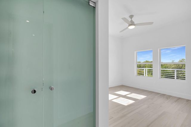 1508 Shaw Drive, Key Largo, FL 33037