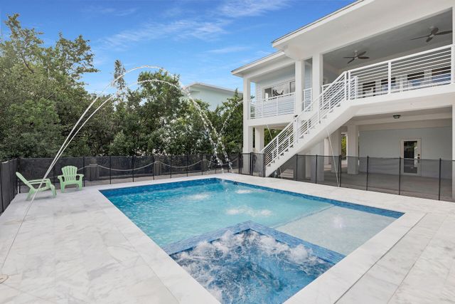 1508 Shaw Drive, Key Largo, FL 33037