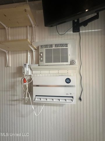 502 Russell Avenue, Ocean Springs, MS 39564