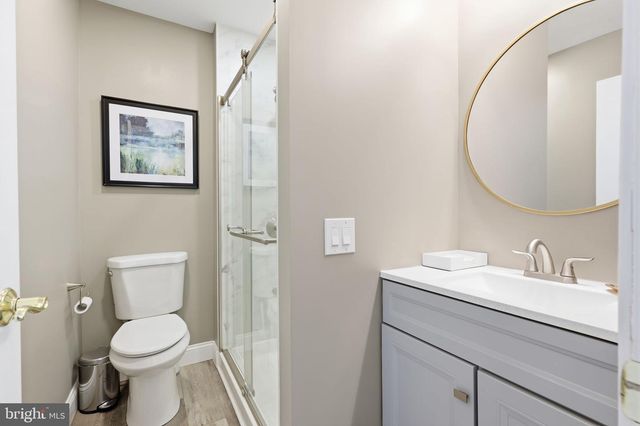12 MANOR RD, Newtown, PA 18940