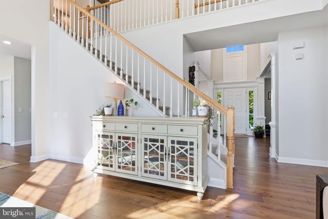 12 MANOR RD, Newtown, PA 18940