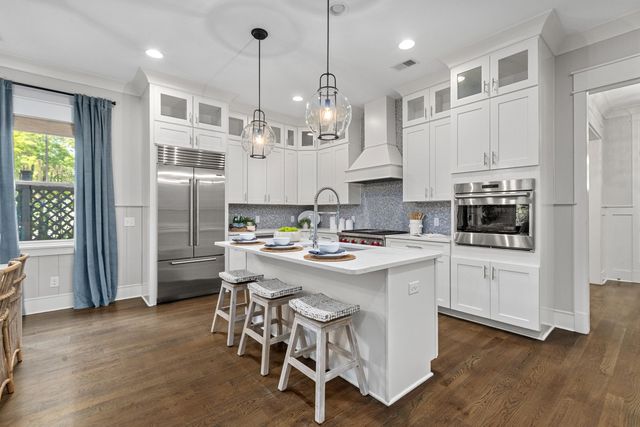 753 Mccants Drive, Mount Pleasant, SC 29464