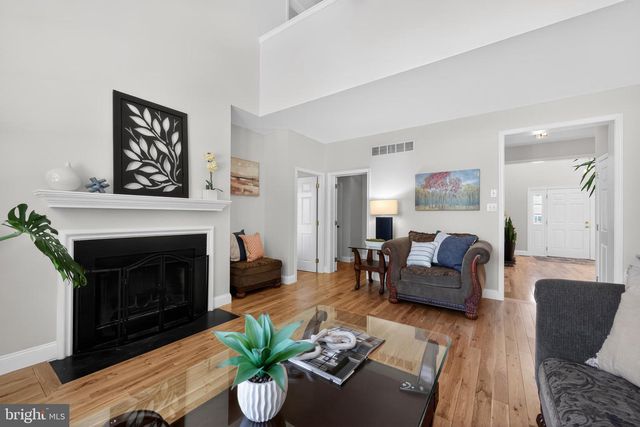 252 FERNDALE LN, Downingtown, PA 19335