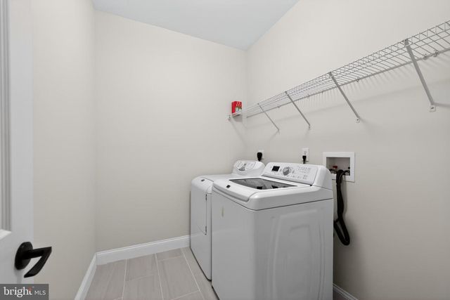 252 FERNDALE LN, Downingtown, PA 19335
