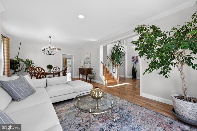252 FERNDALE LN, Downingtown, PA 19335