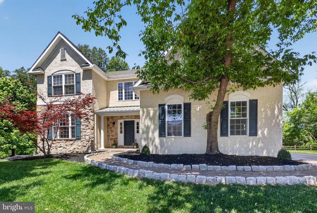 252 FERNDALE LN, Downingtown, PA 19335