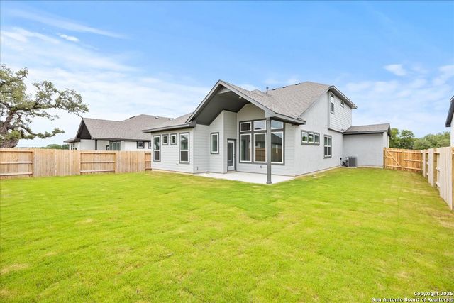 533 Canyon Live Oak, Seguin, TX 78155