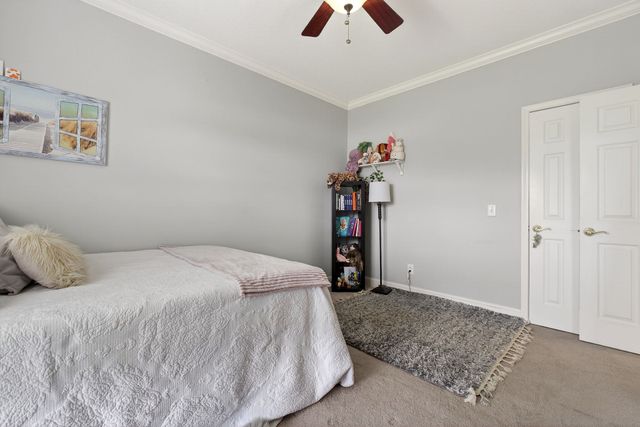 195 Stonegate Dr, Smithville, TN 37166